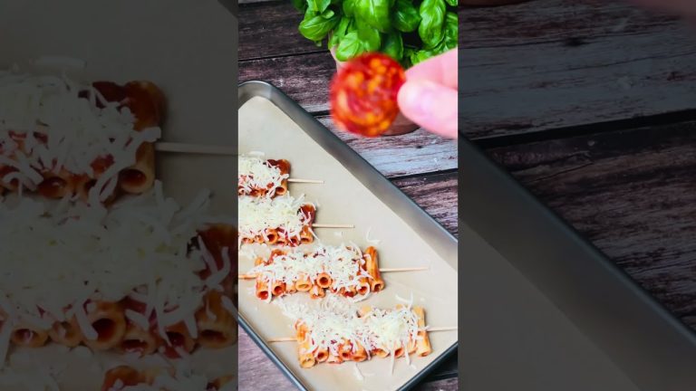 Pizza Pasta Salami Sticks | Party Fingerfood