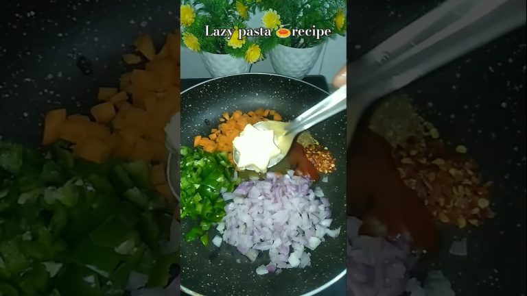 Lazy pasta 🍝 recipe #trending #shortsfeed #cooking #recipe #cookwithsaima #youtubeshorts #ytshorts