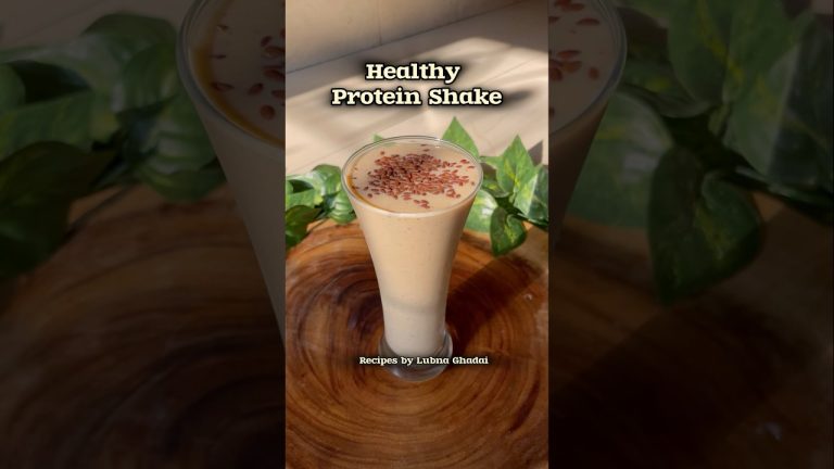 Healthy Protein Shake | Best pre workout snack 💪🏻 | Weight loss breakfast smoothie #weightloss