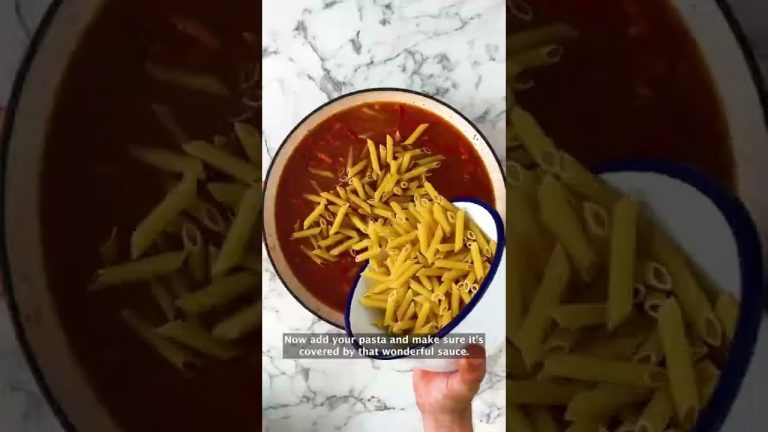 One Pot Baked Pasta is a vegan pasta dish you’ll actually want to cook! 🔥 #shorts #vegan #pasta