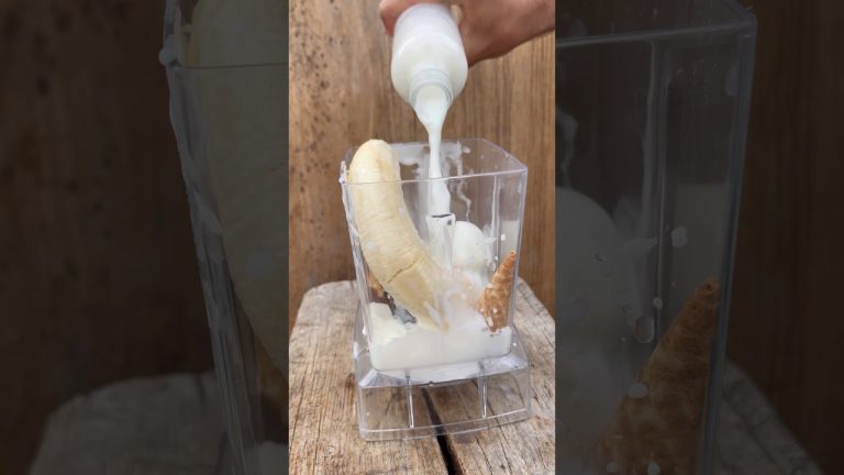 Epic Milkshake Recipe with Kinder Pingui & Mini Chocolate Cones🍫🍦