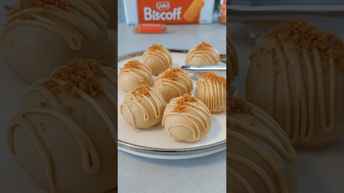 2 Biscoff desserts that are so worth it😋#shorts