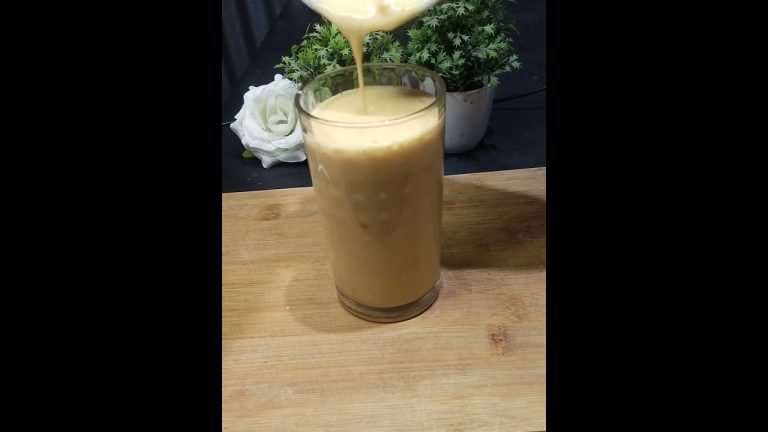 Mango smoothie recipe 🥤#recipe #smoothie #youtubeshorts #food #2025#Barsha's cooking recipes….