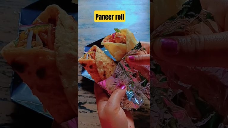 😋😋paneer roll 😋😋#trending #food #cookingshorts #recipe #cooking #shortsvideo #youtubeshorts