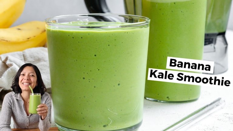 Banana Kale Smoothie | Easy, Healthy & Energizing Breakfast Smoothie 🥬🍌