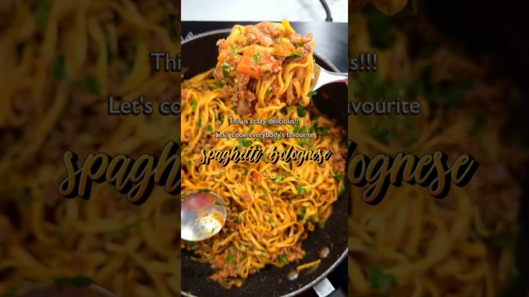 Let's cook spaghetti bolognese! Easy and delicious dish with fun facts ❤️🍝😋👌🏼