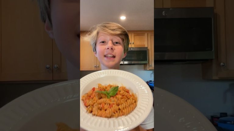 Viral Feta Pasta! #shorts #fyp #viral #cooking #food #chef #recipe #pasta #cheese #trending