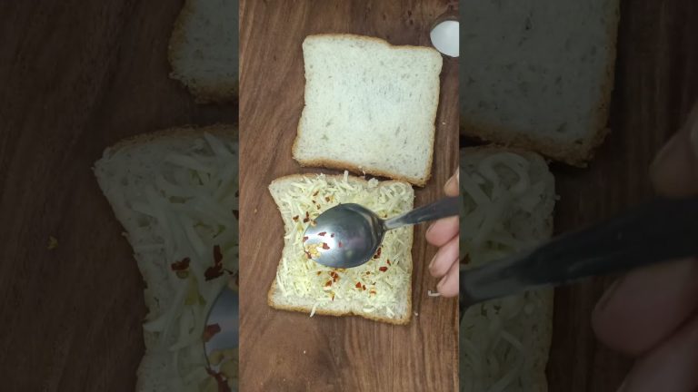 Agar garlic apka bhi favorite hai to ye try karna to banta hain..🧄😋👌💪#shorts #youtubeshorts #short