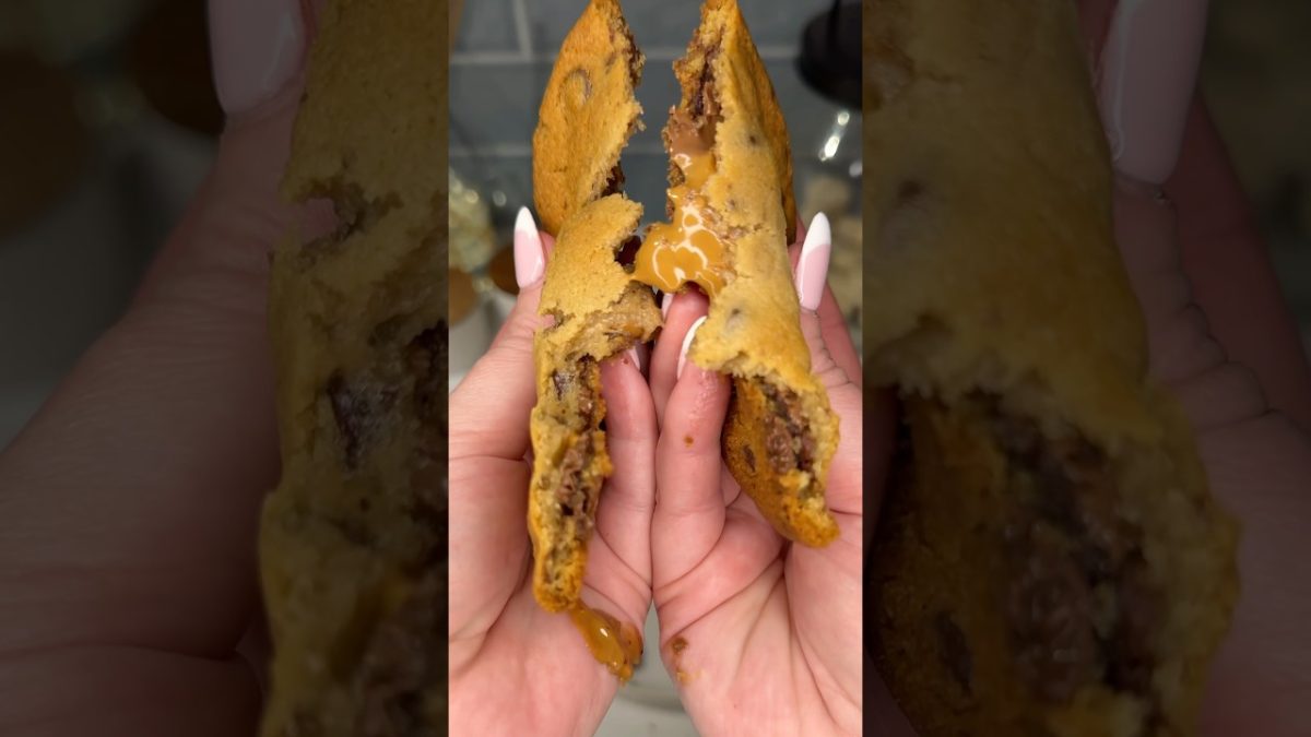viral nutella biscoff stuffed cookies recipe 🍪🍫 #easydessert #shorts #easyrecipe #cookies #nutella
