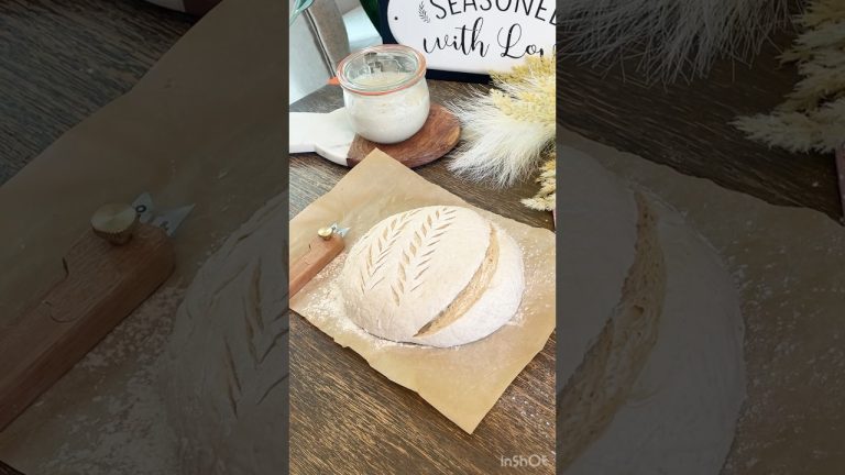 Fresh Bread is the way to start Your day #sourdoughbread #sourdough #baking #breadmaking#food#levain