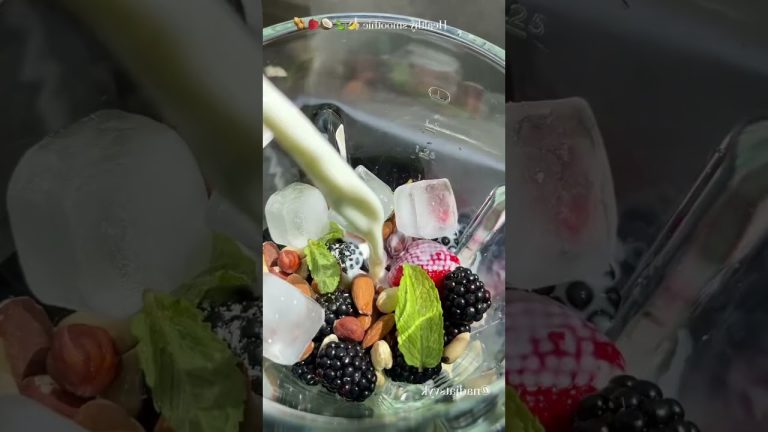 Healthy smoothie 🍌🍃🍓🥜🥥 #smoothie #fyp #viral #Recipe #recipe #foryou #foryoupage ❤️