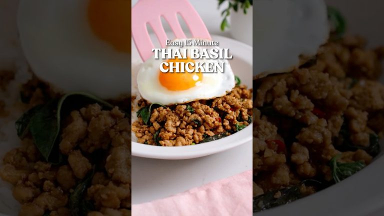 Easy 15 min meal | Thai Basil Chicken (pad krapow gai)