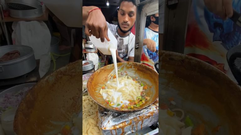 White sauce pasta || Very famous in Karol Bagh for ₹70/- || Delhi #streetfood