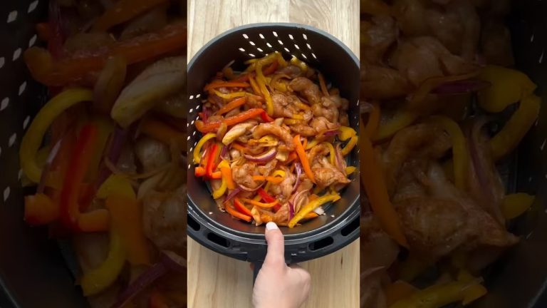 Quick and Easy Air Fryer Chicken Fajitas