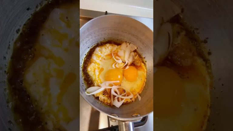 How to make the most delicious spicy beef ramen in the quickest and easiest way