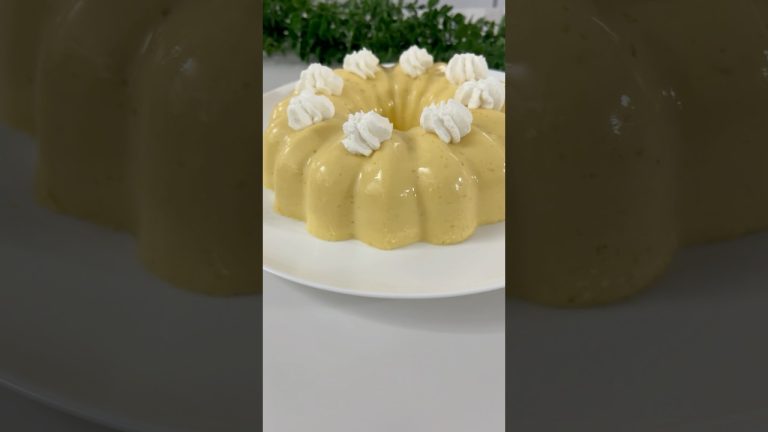 Summer dessert cantaloupe and ice cream🤩 _ Cantaloupe Dessert Recipe 😍_ fast and easy _#shorts