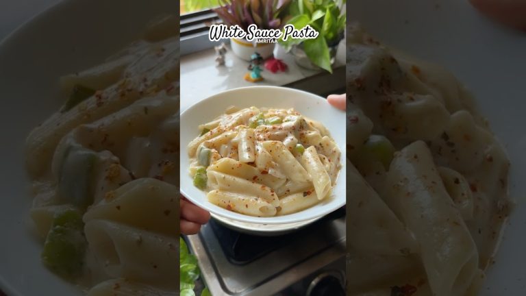 Easy White Sauce Pasta #whitesaucepasta #pasta #pastarecipe #AMRITAA