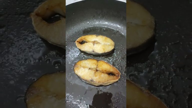 TWINS ,SO YUMMY #video #youtube #food #cooking #satisfying #recipe #asmr #friedfish #seafood