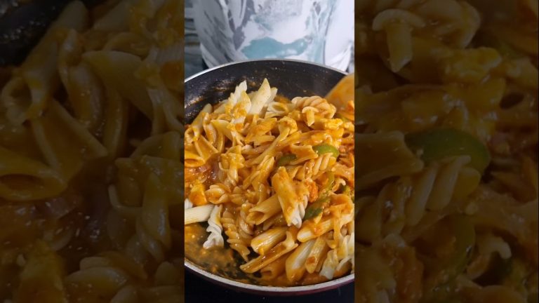 Ammy ke liye Red sauce pasta 😋  #pasta #recipe #food #snacks