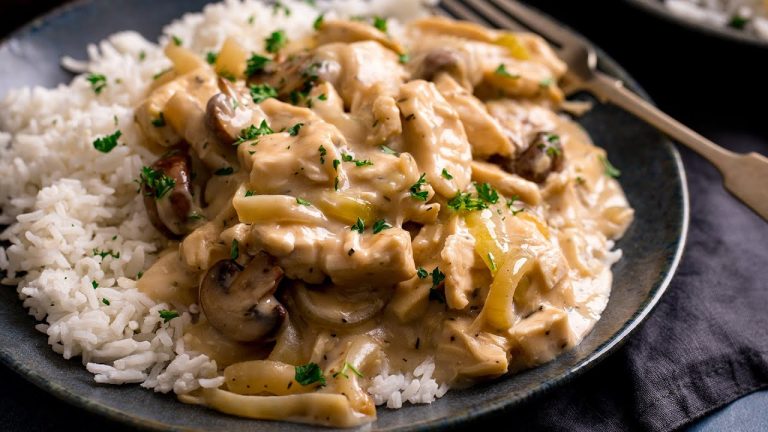 I've been eating this for as long as I can remember, this is my Mums Chicken Ala King recipe