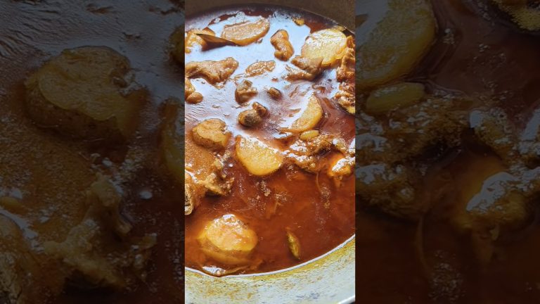 আলু দিয়ে পাতলা চিকেনের ঝোল#chicken curry#food #cooking #recipe #chicken recipe#Bengali recipe#