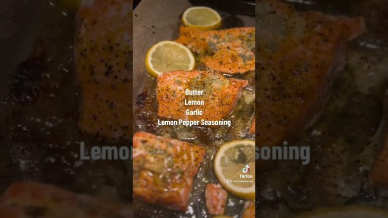 Garlic Butter Lemon Pepper Salmon RECIPE: https://northsouthblonde.com/lemon-garlic-butter-salmon/