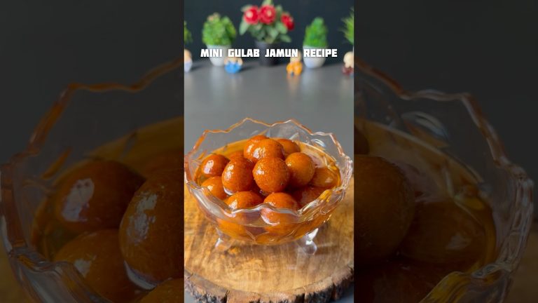 Viral Mini Gulab Jamun Recipe #shorts #sweet #gulabjamun #recipe