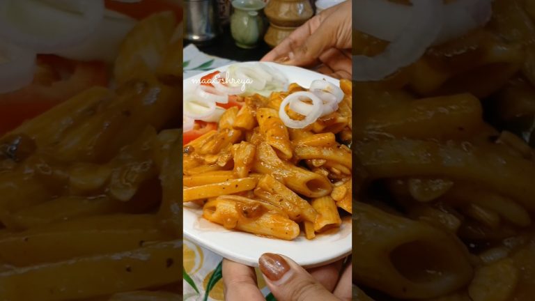 pasta in deshi style 😋 #shorts #youtubeshorts #pasta #pastarecipe #desistylerecipe #recipe #snacks