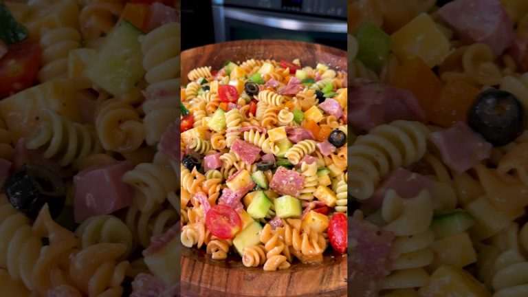 This is the perfect summer salad Italian Pasta Salad #shorts