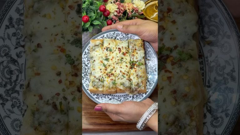 Ultimate Cheesy Garlic Bread🧀Crispy & cheesy😍#viralvideo #food #deliciousrecipe #recipe #cooking