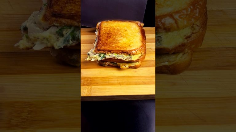 Bread omelette #YouTube #Shorts#ASMR cooking #ASMR sound #Recipe #Elon’s Kitchen ￼