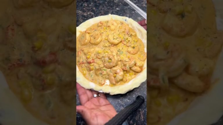 Seafood Pot Pie #easyrecipes #soulfood  #cooking #dinnerideas  #seafood #recipes #cookingathome