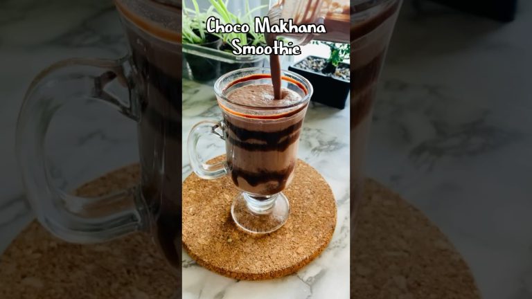 Chocolate Makhana Smoothie | No Sugar Drink #chocolatesmoothie #smoothie #shorts