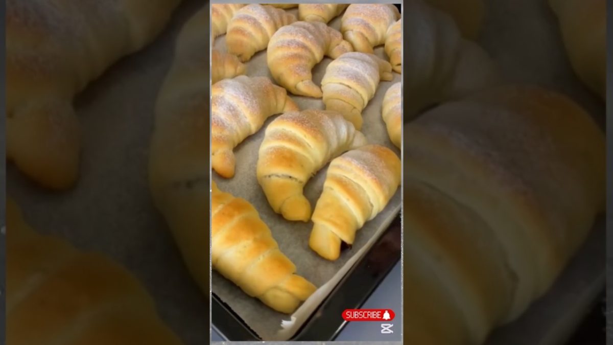 This is very nice and delicious #sweetfoods #croissant #bunsrecipe #bunstyles #cook #cooking