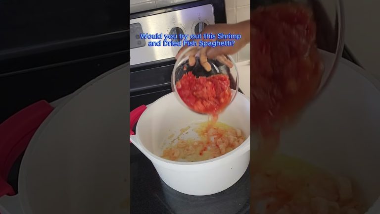 Shrimp and dried fish spaghetti #shorts #short  # #pastatime #spaghetti #howtomakespaghetti #pasta