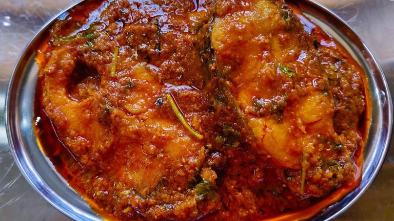 MASALA FISH CURRY RECIPE😋/FRIED FISH GRAVY/SPICY AND TASTY FISH CURRY/CHEPALA IGURU