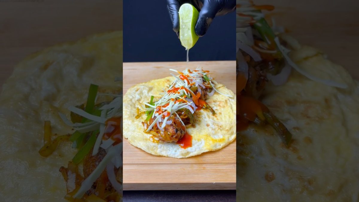 Kolkata Chicken Kathi Roll ASMR #cooking #shorts