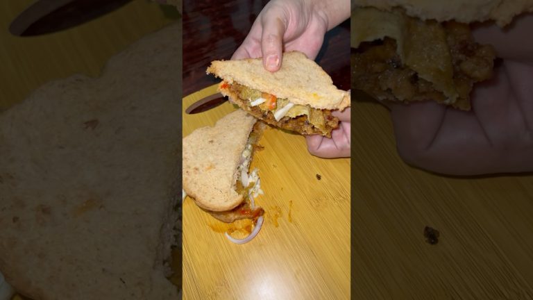 Mince Egg Sandwich Recipe #tfskitchen #shortsfeed #egg #mince #sandwich #viral #breakfast