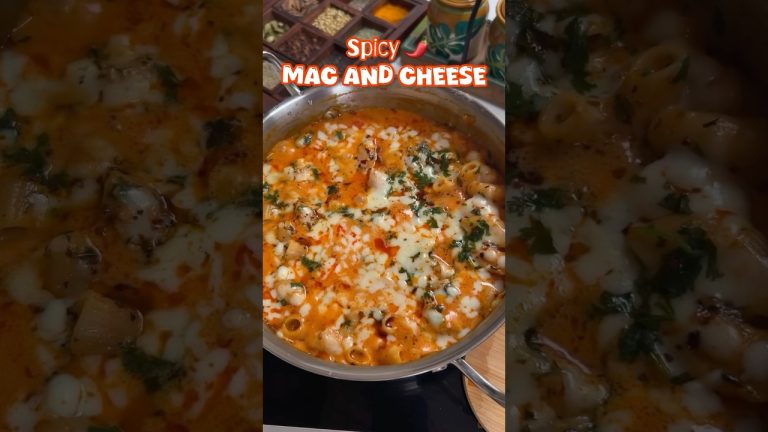 Spicy Mac and Cheese #shortsvideo #shorts #macandcheese #yummyrecipe