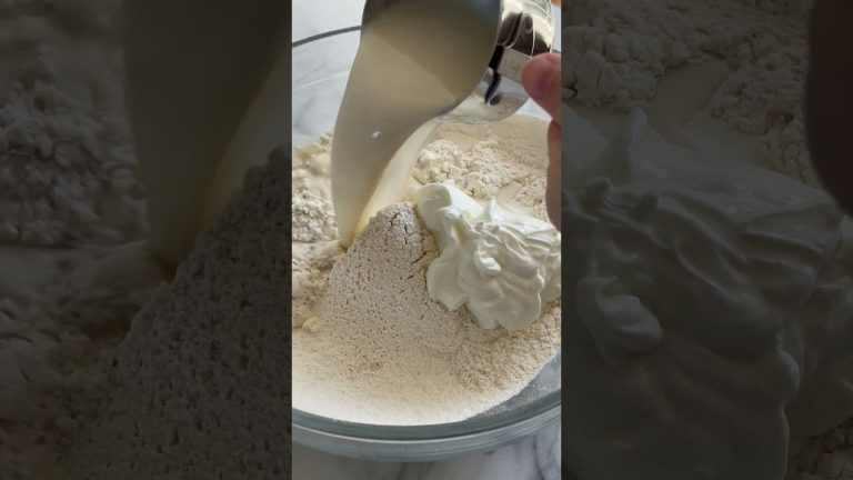 Greek Yogurt Bread #greekyogurt #highprotein #breadrecipe #healthyrecipes #healthyrecipe