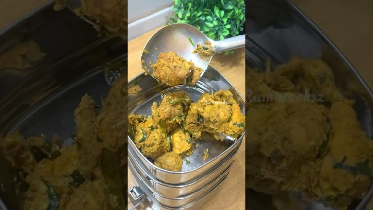 Lunch Recipe: Rice n keerai kulambu | chapati n chicken dry fry #shortsfeed #lunchideas #lunchbox