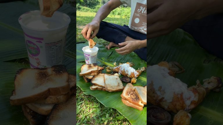 Wild cooked chicken with Rustic bread Crust #youtubeshorts #wildlife