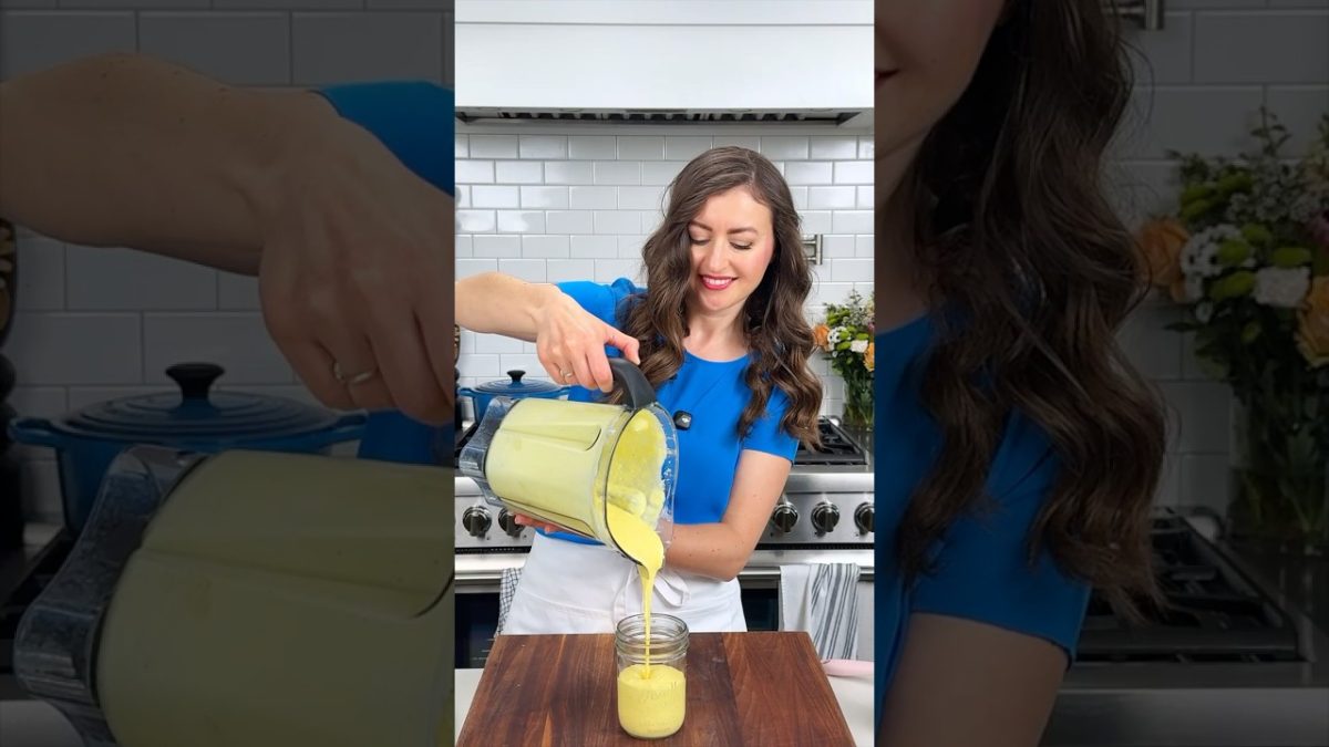 Creamy Mango Smoothie 🥭✨ So Simple & So GOOD! #shorts