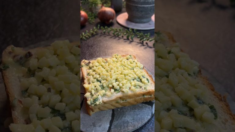 Thele Vaala Garlic Bread 🍞 #garlicbread #snackideas #snacksrecipe #snacks #breadrecipe #snackrecipes