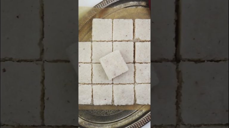 Coconut Burfi Recipe | Nariyal Barfi | Thengai Burfi | Quick & Easy Sweets Recipe | Burfi Recipe