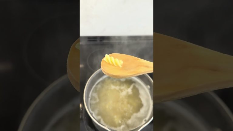 Cooking Pasta 101: The BASIC steps that ANYONE can follow!