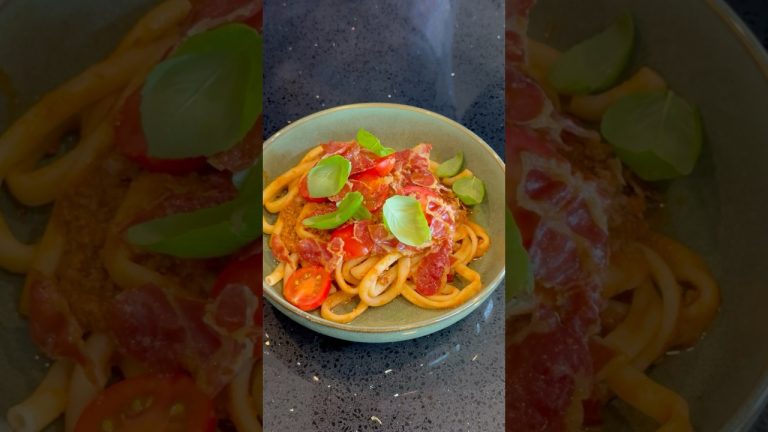 Bucatini Bolognese #cooking #oldscoolkevmo #food