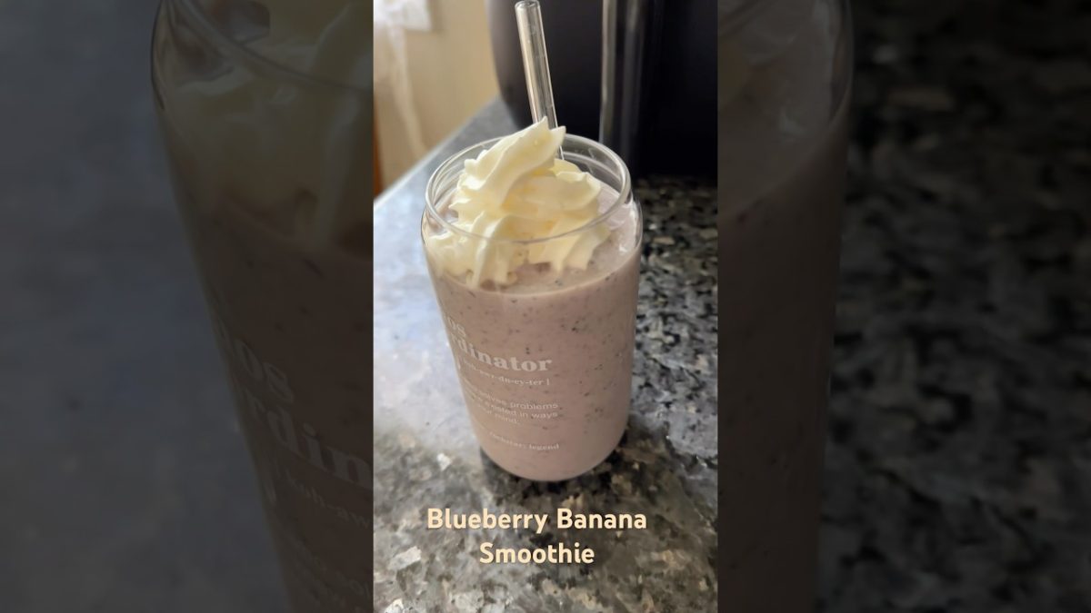 Your Breakfast Smoothie is Ready ✨ #smoothierecipes #smoothie #blueberry #banana #youtubeviral