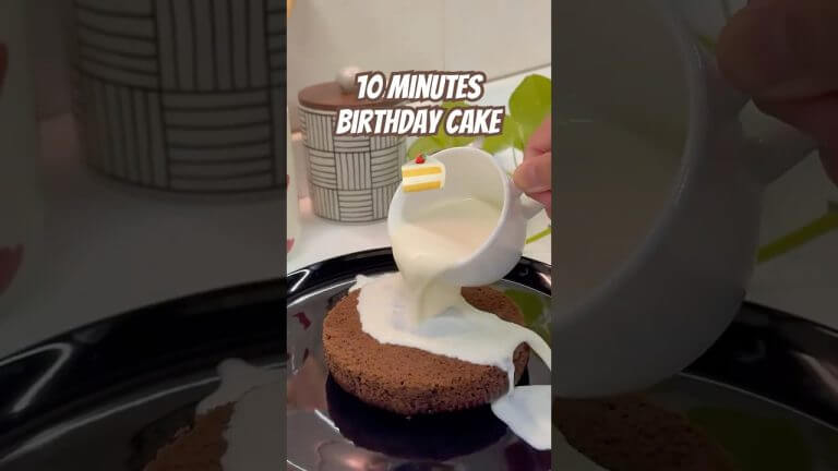 10 mins  Birthday Cake 🍰#chocolatecake #cake #chocolate #food #recipe #dessert #shorts