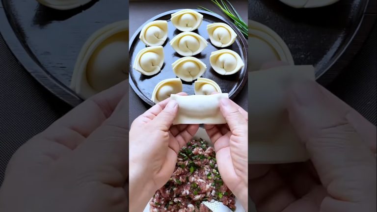 Fantastic oriental dough #dough shapes #imaginative dough #simple and beautiful ravioli #馄饨#रैवियोली